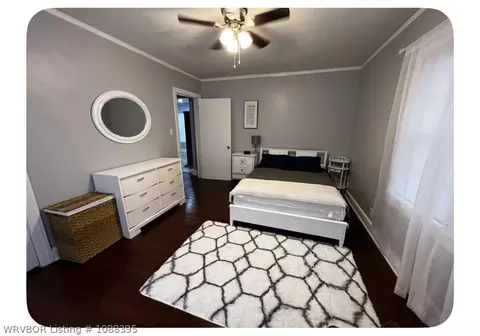 Bedroom - 1507 S 17th St, Fort Smith, AR 72901 photo 2 of 8