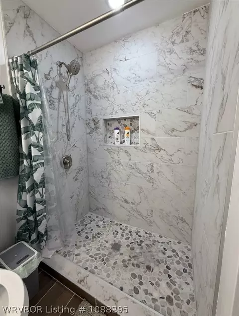 Bath - 1507 S 17th St, Fort Smith, AR 72901 photo 9 of 10