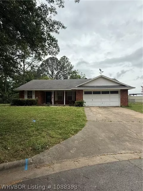 1300 Meadow Cir, Fort Smith, AR 72908