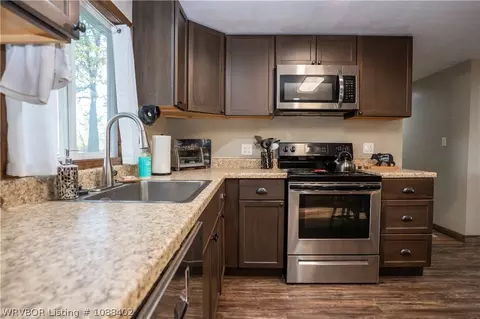 Kitchen - 59116 Muse Ln, Muse, OK 74949 photo 1 of 4