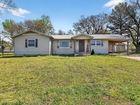 602 Martindale Ln, Pocola, OK 74902