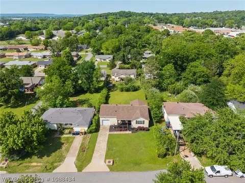 View/Area - 1605 S Independence St, Fort Smith, AR 72901 photo 5 of 6