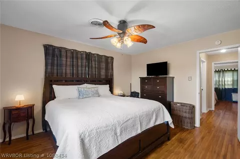 Bedroom - 1605 S Independence St, Fort Smith, AR 72901 photo 3 of 7