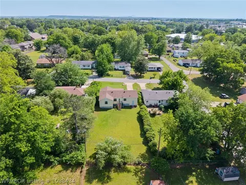 View/Area - 1605 S Independence St, Fort Smith, AR 72901 photo 2 of 6