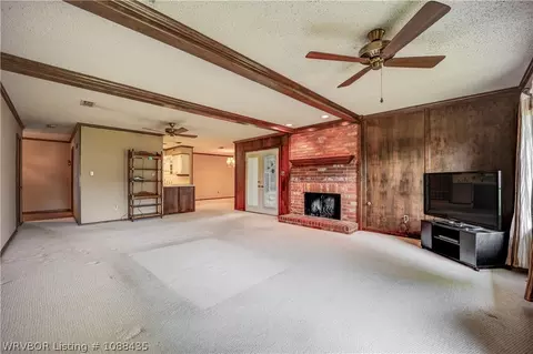 Living - 9900 Kingsley Pl, Fort Smith, AR 72908 photo 3 of 3
