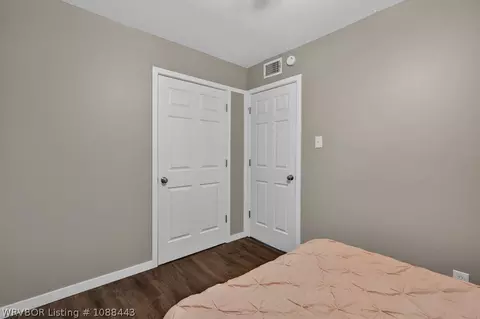 Bedroom - 4014 Pleasant St, Ozark, AR 72949 photo 3 of 6