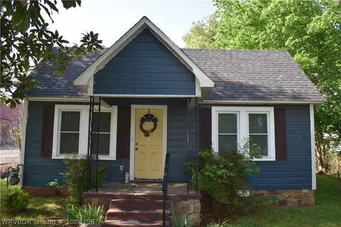 761 E Main St, Booneville, AR 72927