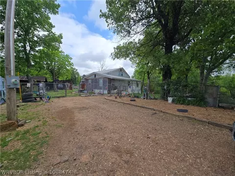 23618 Queener Loop, Spiro, OK 74959 photo 1