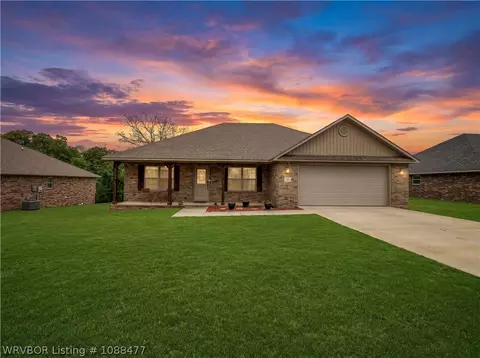 129 Stone Dr, Roland, OK 74954
