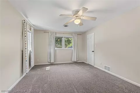 Bedroom - 3205 S 28th St, Fort Smith, AR 72901 photo 4 of 8