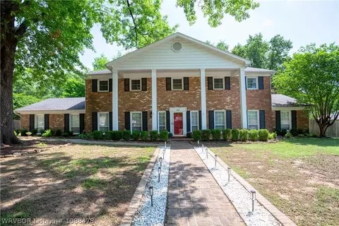 3205 S 28th St, Fort Smith, AR 72901