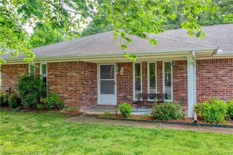 Exterior - 3008 Briar Cv, Fort Smith, AR 72903 photo 2 of 8