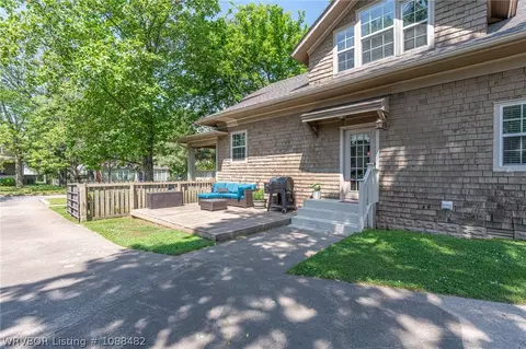 Exterior - 807 S 26th St, Fort Smith, AR 72901 photo 6 of 13