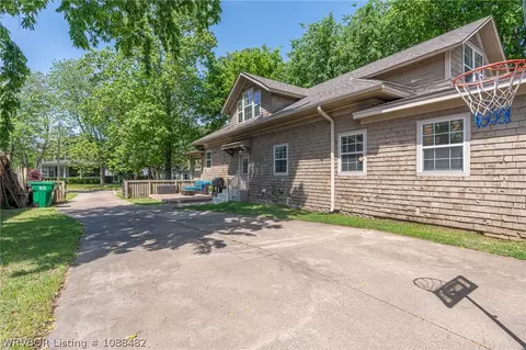 Exterior - 807 S 26th St, Fort Smith, AR 72901 photo 13 of 13