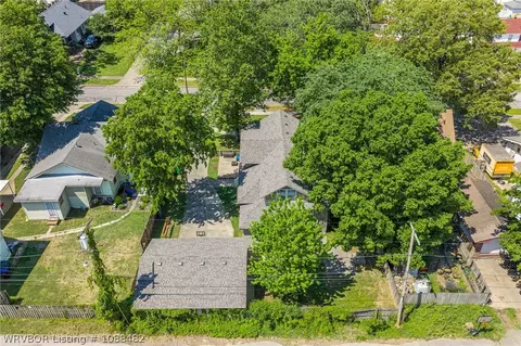 View/Area - 807 S 26th St, Fort Smith, AR 72901 photo 1 of 12