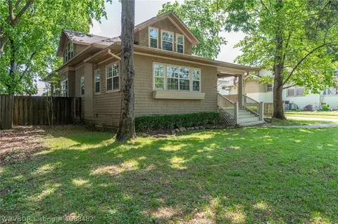 Exterior - 807 S 26th St, Fort Smith, AR 72901 photo 4 of 13