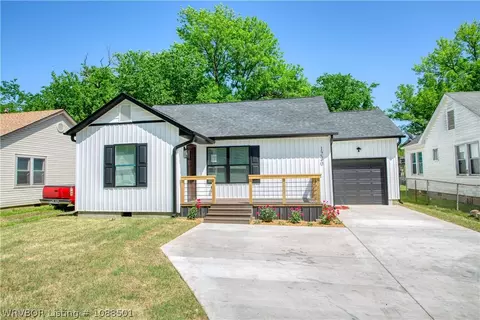 1220 N 37 St, Fort Smith, AR 72904