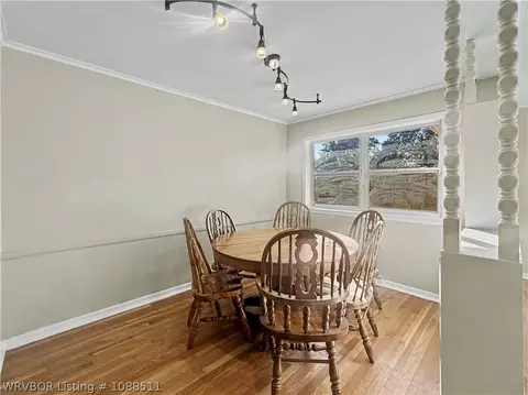 Dining - 5820 Chippewa, Fort Smith, AR 72904 photo 2 of 2