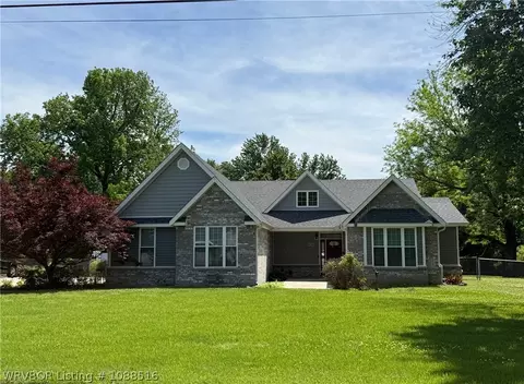 830 Creek Ave, Sallisaw, OK 74955