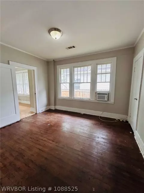 Living - 615 N 21st St, Fort Smith, AR 72901 photo 5 of 7