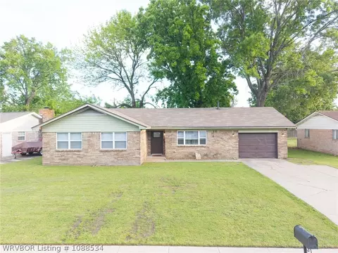 202 S 21st Ter, Fort Smith, AR 72908 photo 2