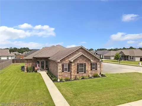 304 Rock Cir, Lavaca, AR 72941