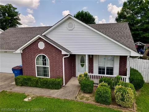 Exterior - 2708 N 55th Cir, Fort Smith, AR 72904 photo 2 of 4
