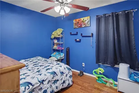 Bedroom - 2708 N 55th Cir, Fort Smith, AR 72904 photo 4 of 6