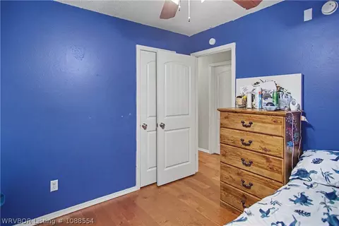 Bedroom - 2708 N 55th Cir, Fort Smith, AR 72904 photo 5 of 6