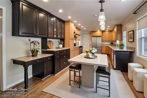 Kitchen - 70 Haven Dr, Fort Smith, AR 72901 photo 1 of 3