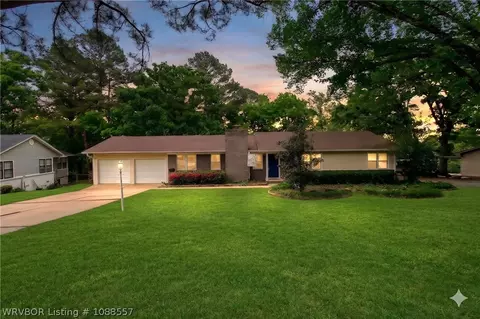 70 Haven Dr, Fort Smith, AR 72901