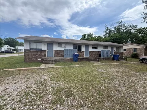 7800 7801 7916 8000 Thayer Dr, Fort Smith, AR 72908