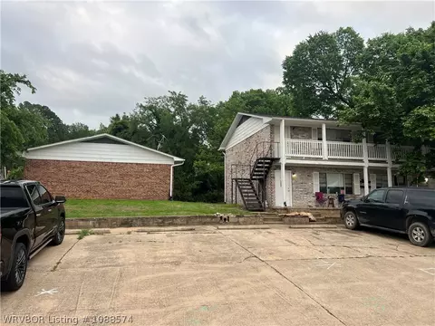 2801 12th St, Fort Smith, AR 72901