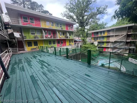 2025 Van Buren, Eureka Springs, AR 72632