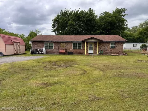 404 Airport Rd, Poteau, OK 74953