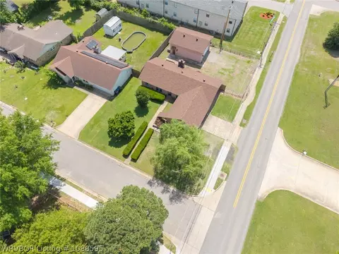 View/Area - 2800 Kendall Ave, Fort Smith, AR 72918 photo 4 of 5