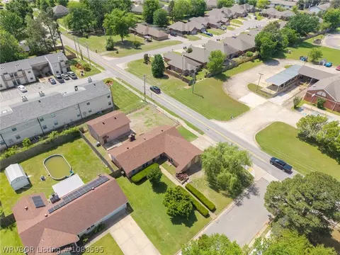 View/Area - 2800 Kendall Ave, Fort Smith, AR 72918 photo 3 of 5