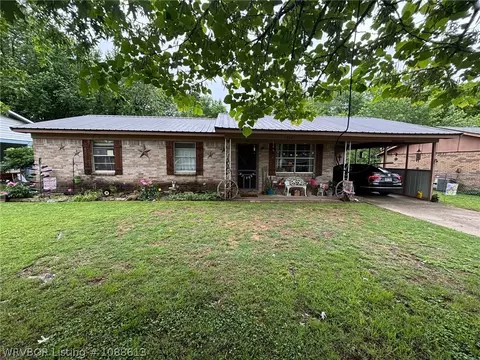 924 Chitwood St, Alma, AR 72921