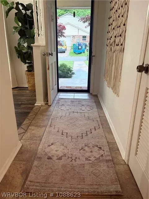 Entry Way - 3100 Enid St, Fort Smith, AR 72903 photo 1 of 2