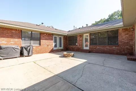 Exterior - 2900 S 96th St, Fort Smith, AR 72903 photo 5 of 5