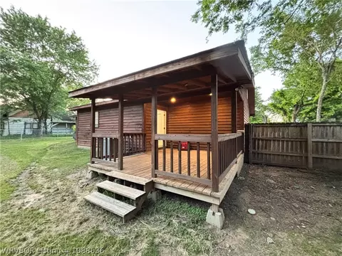 Exterior - 505 E 2nd St, Hartford, AR 72938 photo 3 of 16