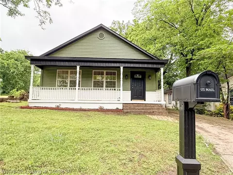 1111 Baldwin St, Van Buren, AR 72956