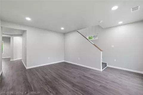 Living - 1615 N D St, Fort Smith, AR 72901 photo 2 of 3