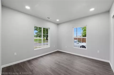 Living - 1615 N D St, Fort Smith, AR 72901 photo 3 of 3