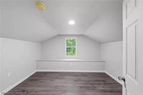 Bedroom - 1615 N D St, Fort Smith, AR 72901 photo 3 of 3