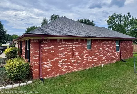 Exterior - 603 J St, Barling, AR 72923 photo 2 of 4