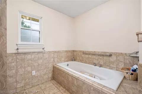 Bath - 603 J St, Barling, AR 72923 photo 2 of 3