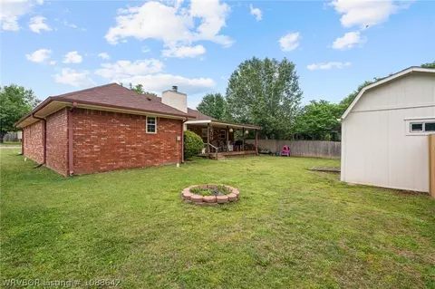 Exterior - 603 J St, Barling, AR 72923 photo 2 of 4