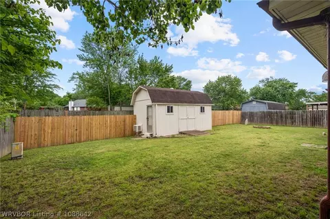 Exterior - 603 J St, Barling, AR 72923 photo 4 of 4