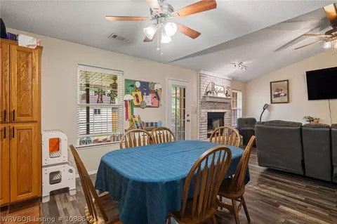 Dining - 603 J St, Barling, AR 72923 photo 2 of 2
